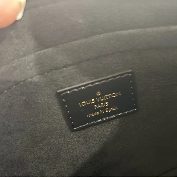 Authentic Louis Vuitton NEW limited edition Neverfull GM GAME ON casino pouch - Picture 4 of 9